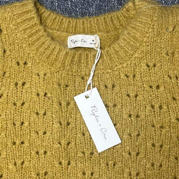New Rylee + Cru Mustard Sweater Women size M - Picture 2 of 4